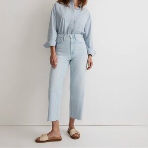 Madewell The Curvy Vintage Wide Leg Crop Raw Hem Ward Wash Jeans Size 25